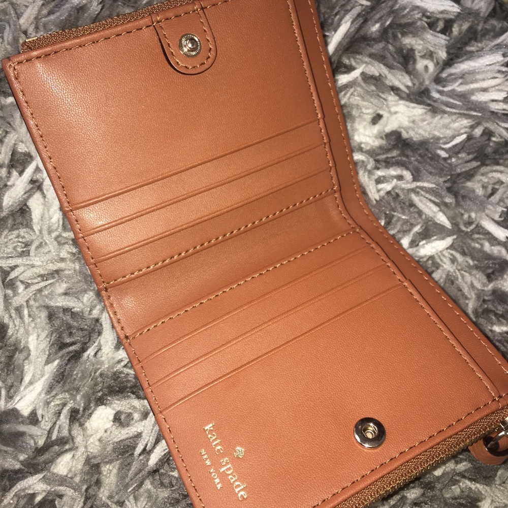 SALE THROUGH SUNDAY!! NWT KATE SPADE WALLET